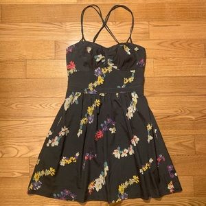 AMERICAN EAGLE Floral Dress